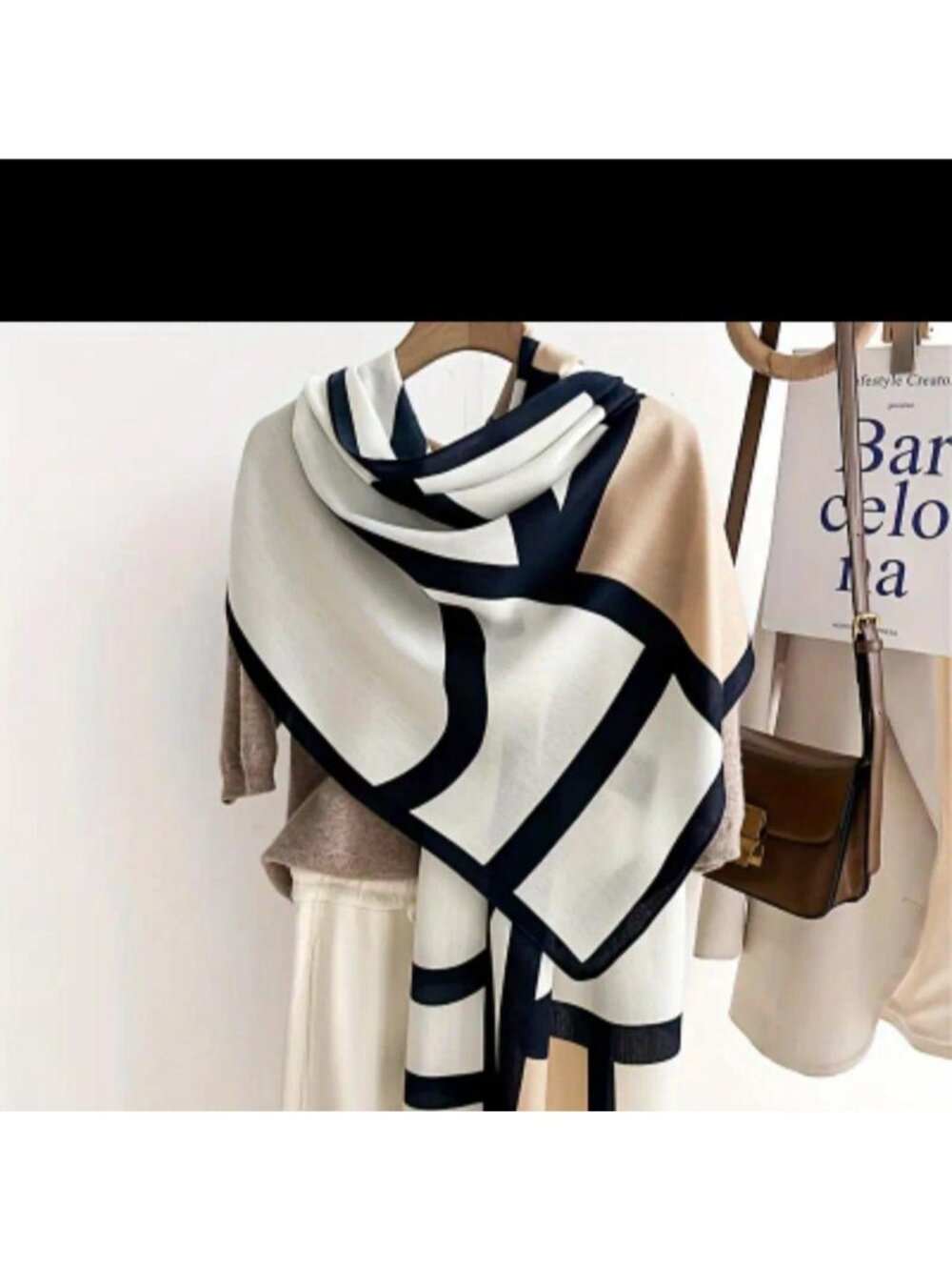Multi-coloured streetwear scarf
